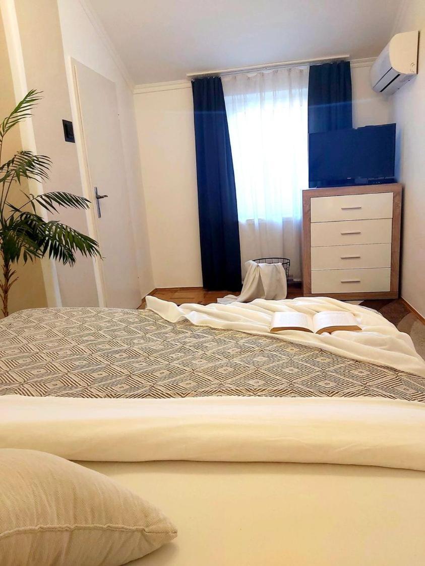 Lena Apartman - Eger Exterior photo